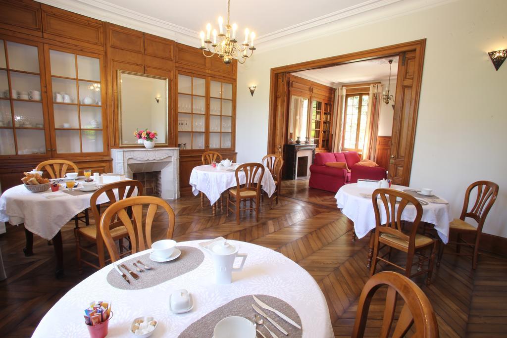 Bed and Breakfast Manoir Le Mesnil Сен-Мартен-о-Шартрен Экстерьер фото