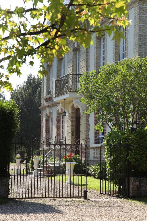 Bed and Breakfast Manoir Le Mesnil Сен-Мартен-о-Шартрен Экстерьер фото